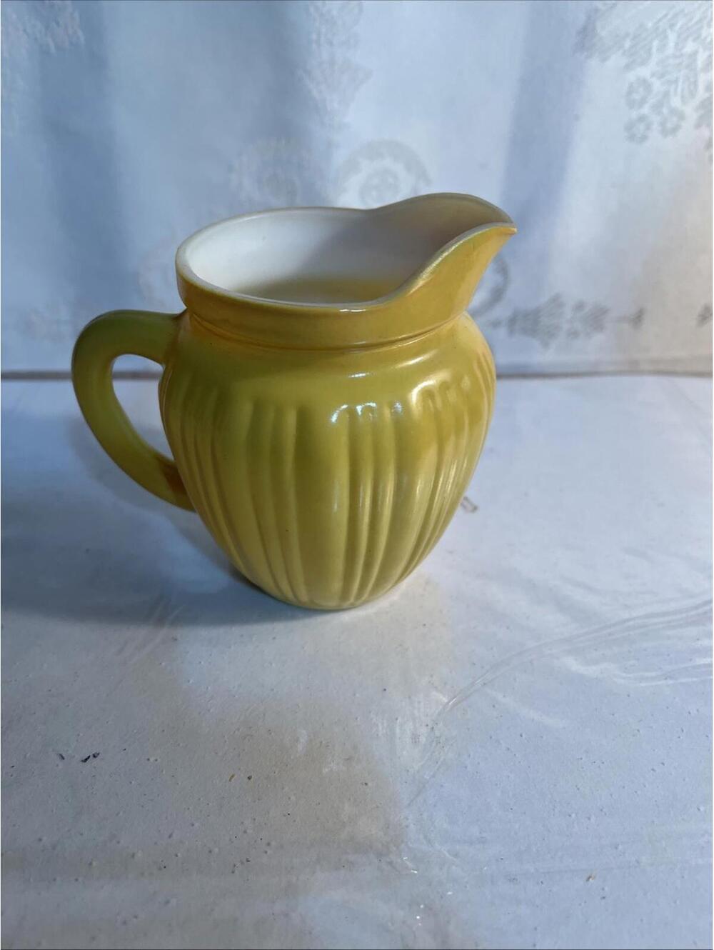 Hazel Atlas Moderntone Platonite Yellow Ribbed Pitcher/Creamer 1940’s